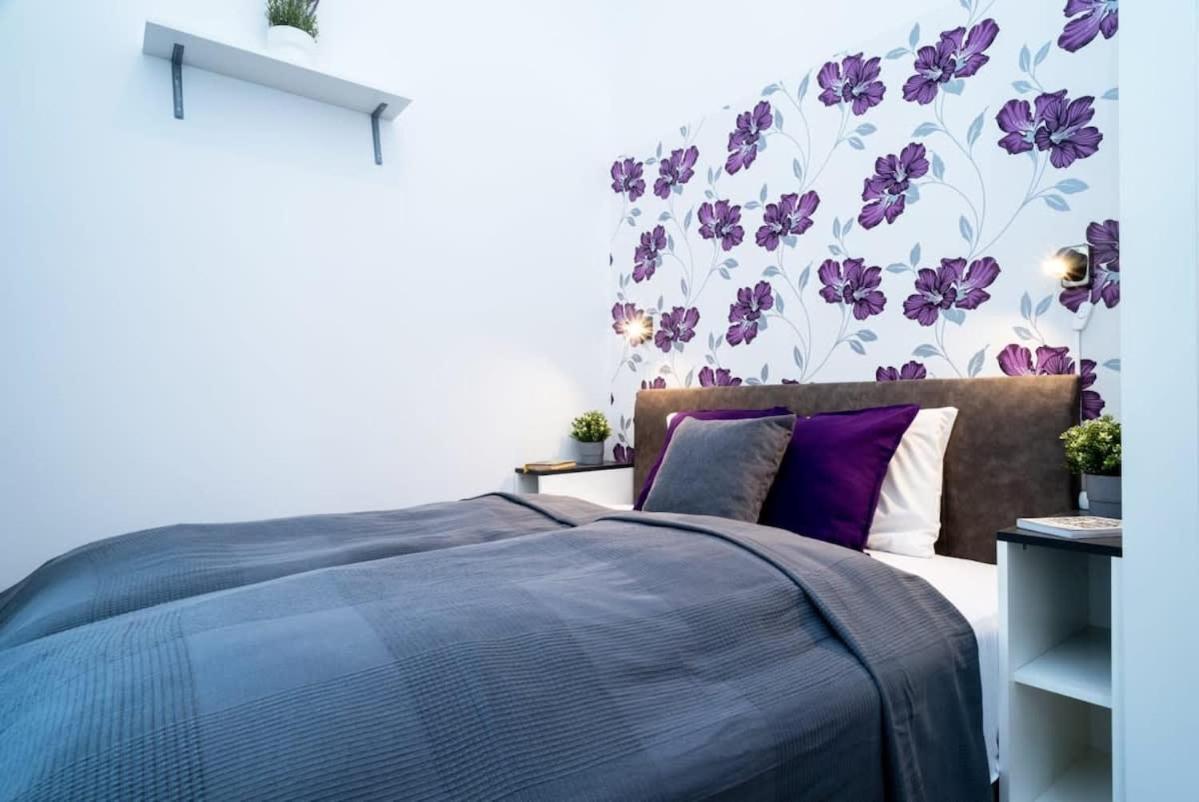 Modern Intimate In The Center Budapest