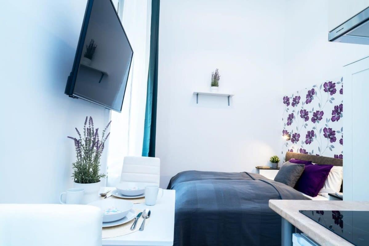 Modern Intimate In The Center * Budapest