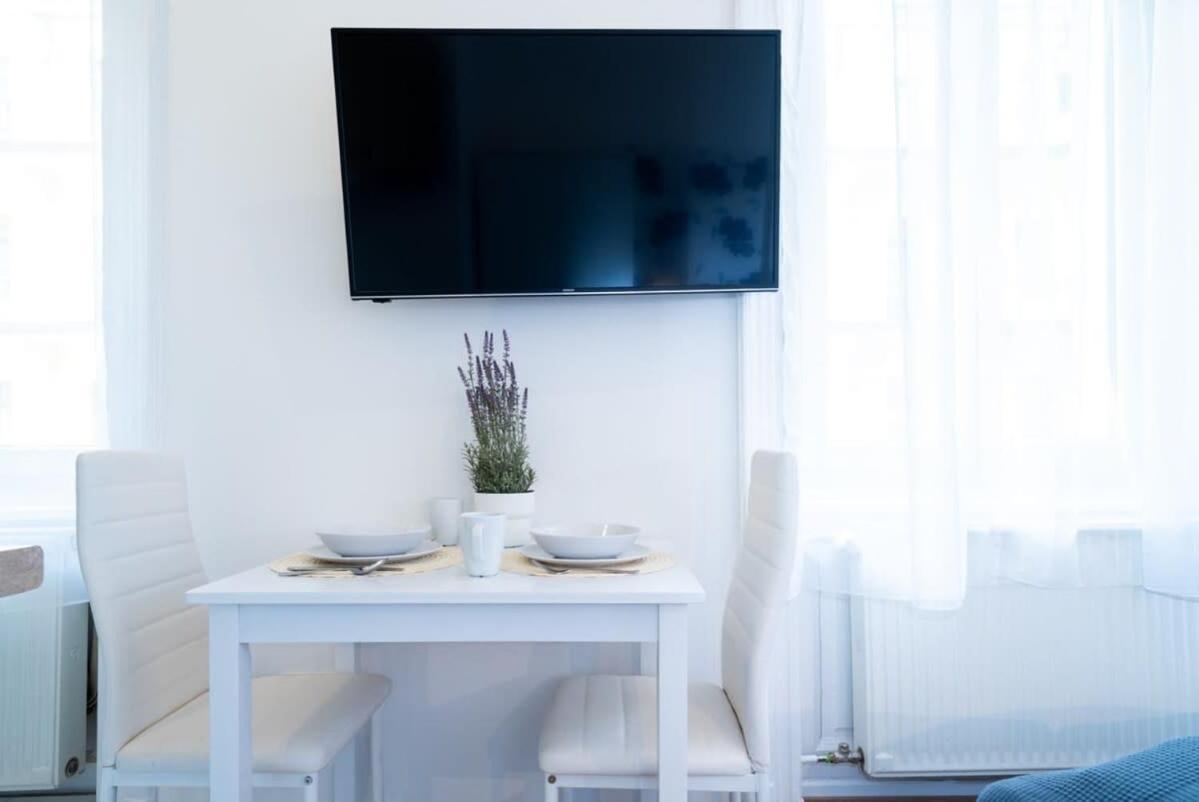 Apartment Modern Intimate In The Center